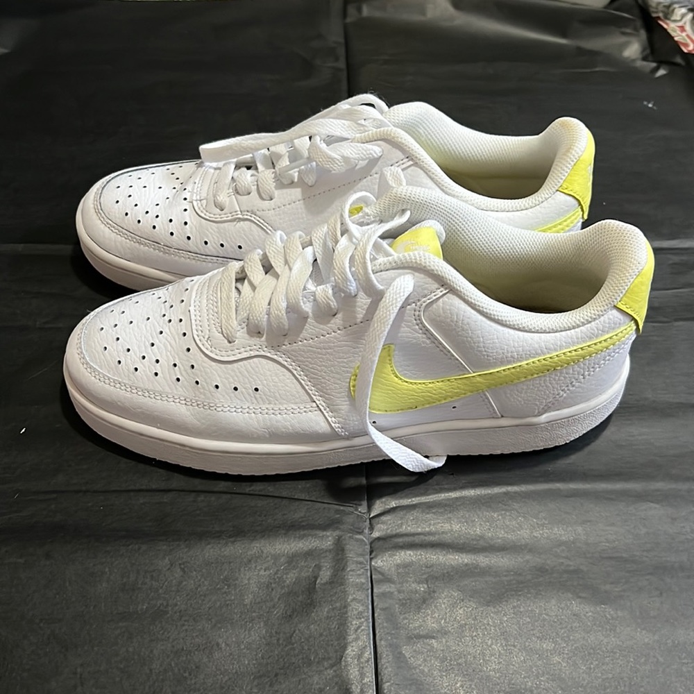 Nike women’s shoes